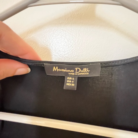 Massimo Dutti black midi wrap dress size small. Super flattering fit! - Picture 2 of 6